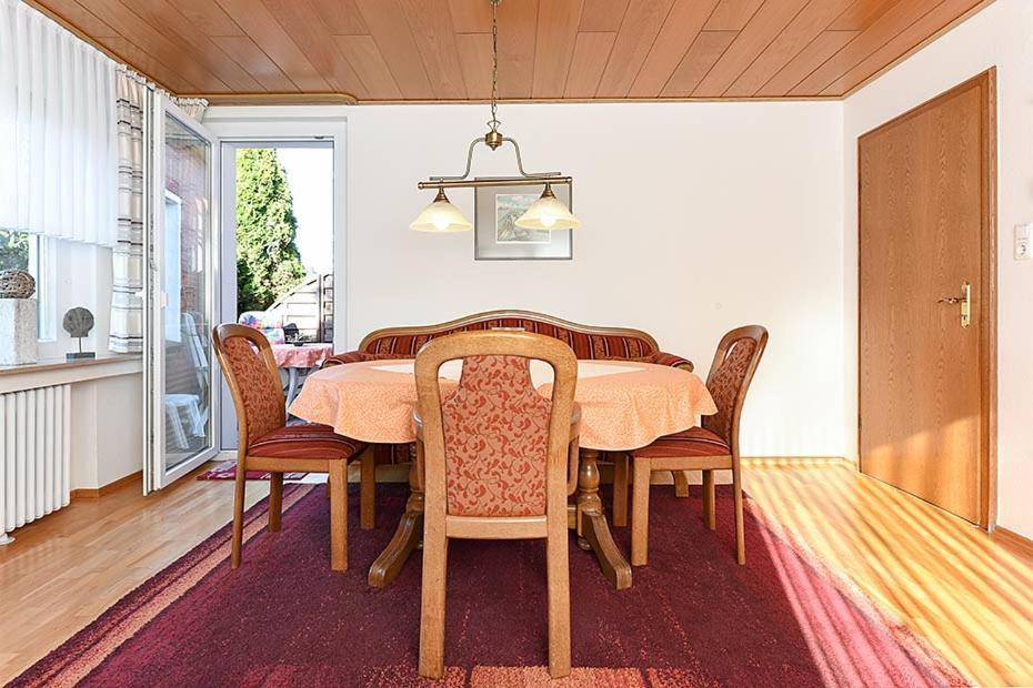 Ferienwohnungen Im Haus Nordseebrise Neuharlingersiel Eksteriør bilde